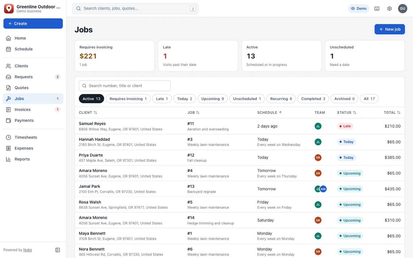 Invoice list with status and balances